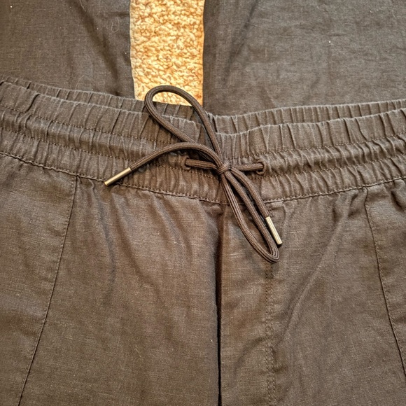 Athleta Black Retreat Linen Wide Leg Pants - Picture 4 of 10